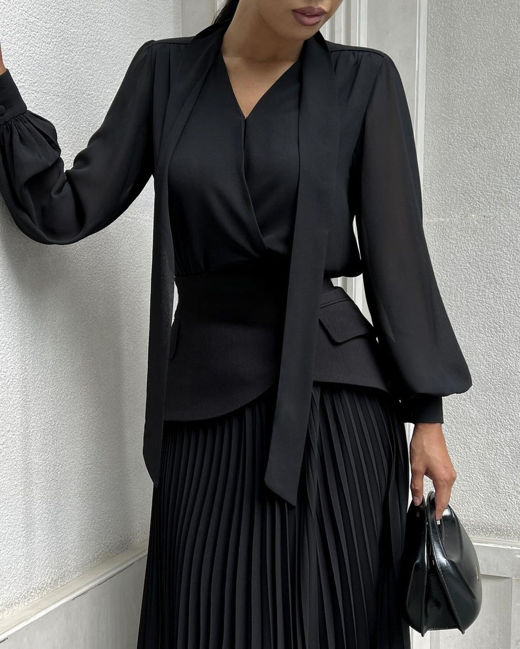 Lady Temperament Lace-up Waist-tight Irregular Pleated Belt Waist Seal Dress