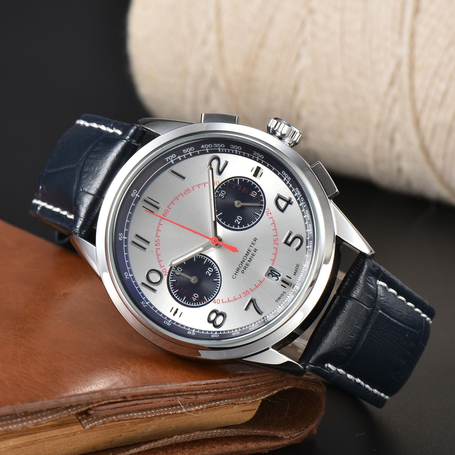 Casual Fashion Men's Quartz Movement Multifunctional Chronograph Watch