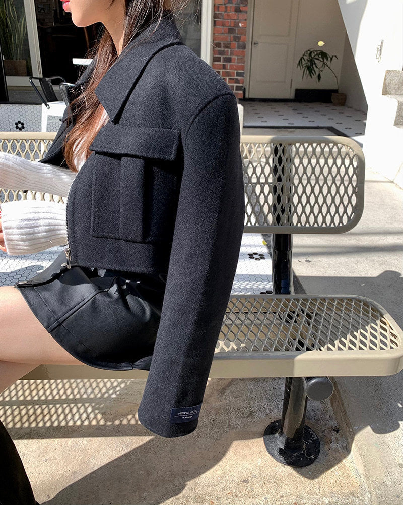 French Style Design Flap Pocket Zipper Short Woolen Coat