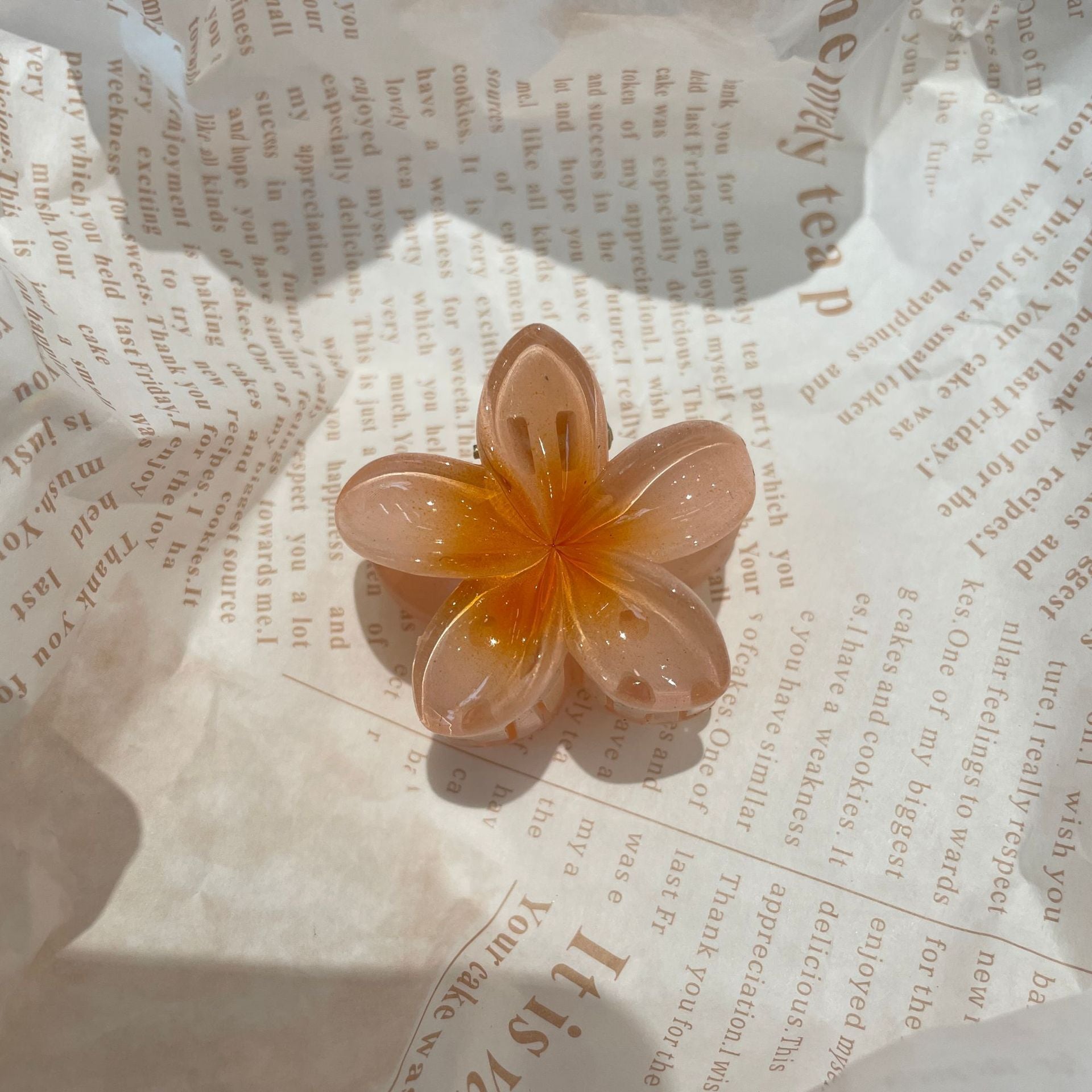 4CM Plumeria Rubra Grip Flower Barrettes Female