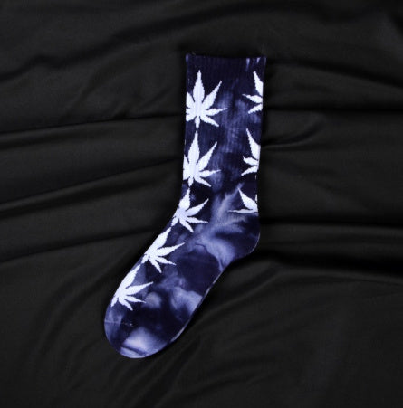 Women's Leaves Are Cotton Middle Tube Socks Thick