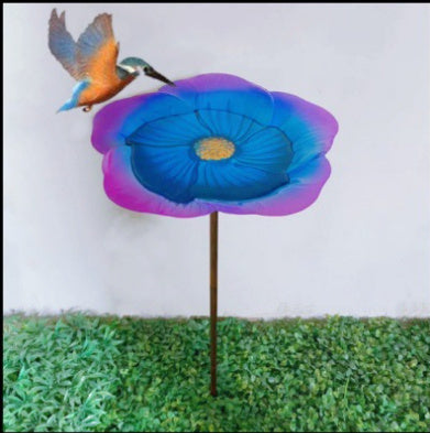 Ground Metal Flower With Sheep Hook Bird Feeder