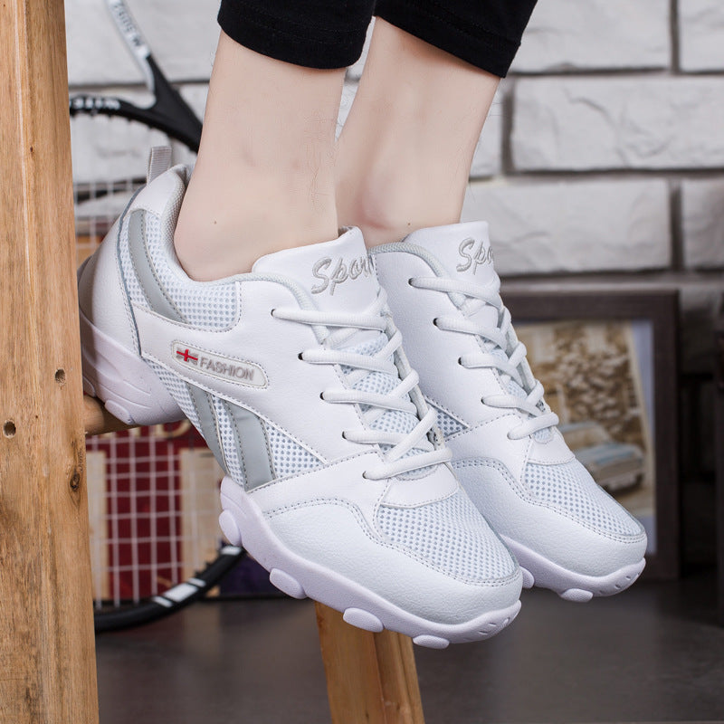 Breathable square dance shoes