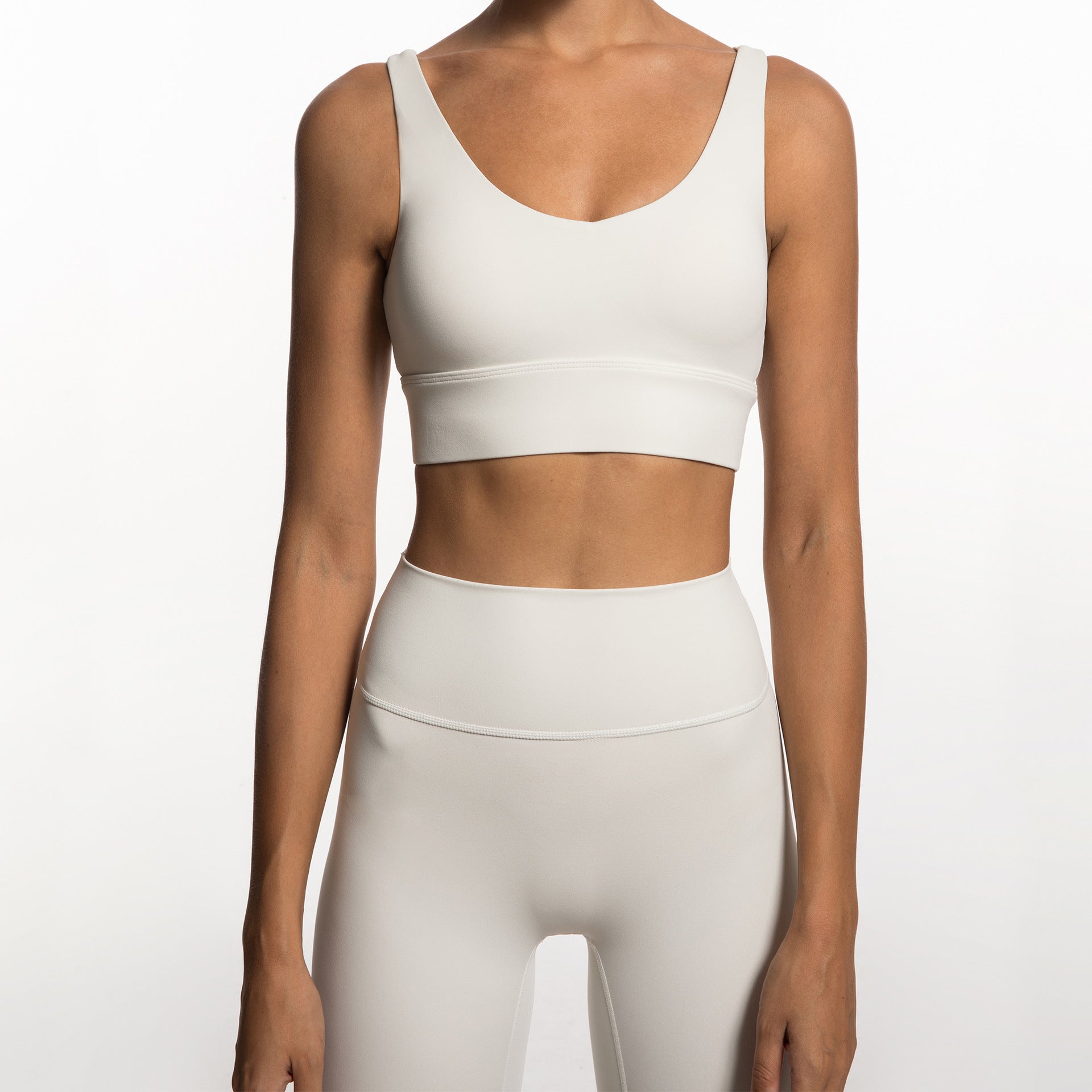 Autumn And Winter Nylon Nude Yoga Suit Suit With Thin Shoulder And Back Bra