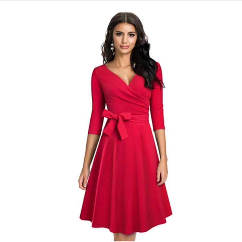 V-neck Waist Slimming A-line Skirt Fashion Lace-up Slim Dress