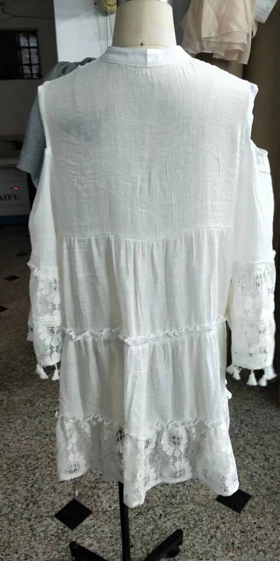 A Lot Of Spot Amazon Stitching Lace Strapless Sling Long-Sleeved Casual Solid Color Lace Dress 7 Colors 6 Yards