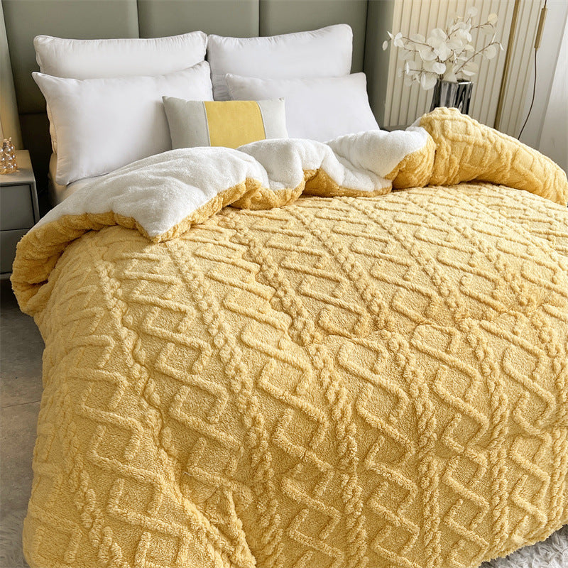 Double Quilted Plush Quilt Thickened For Warmth