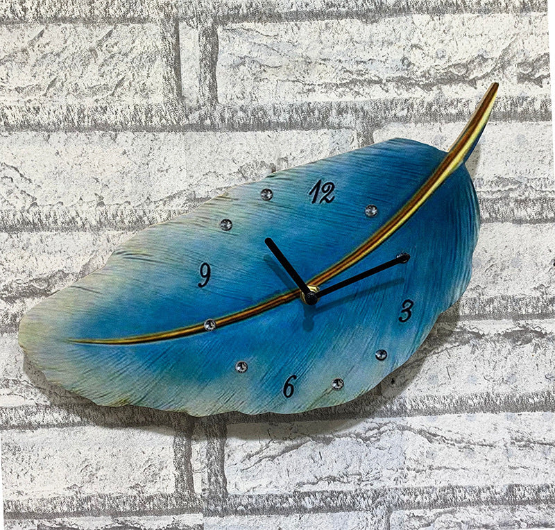 Factory Wall Retro Nordic Simple Wooden Leaves Shaped Feather Mute Creative Fashion Living Room Clock