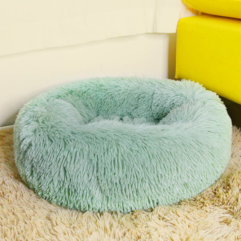 Plush deep sleep kennel