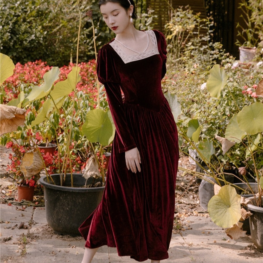 Temperament Retro Velvet Long Sleeve Dress