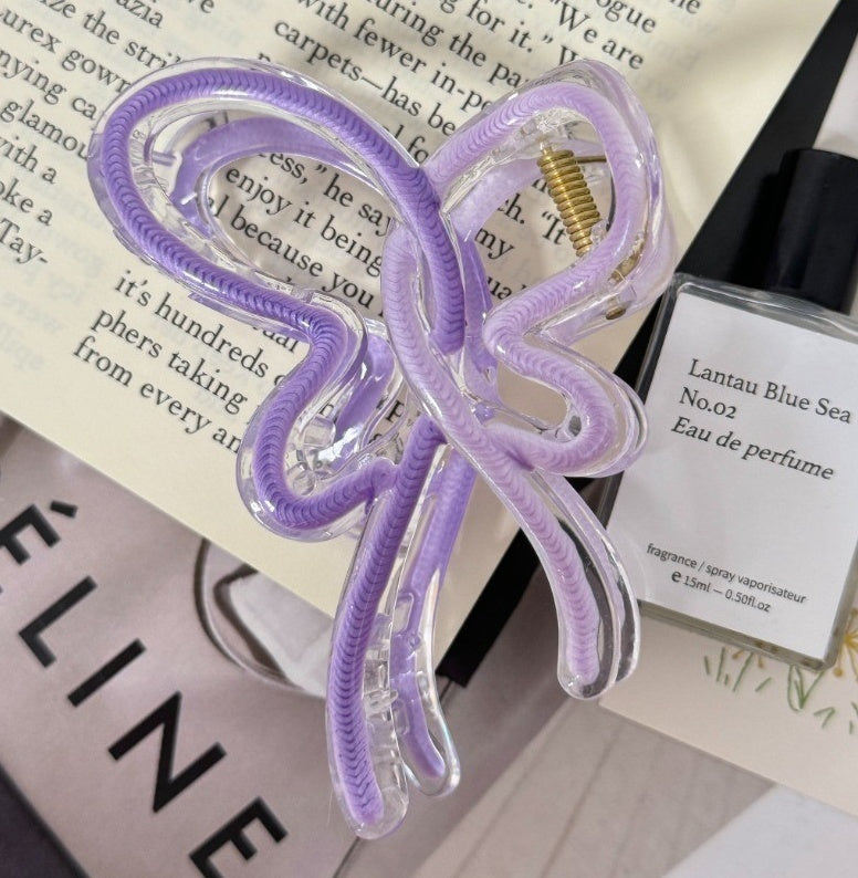 Dripping Oil Gradient Butterfly Shark Clip