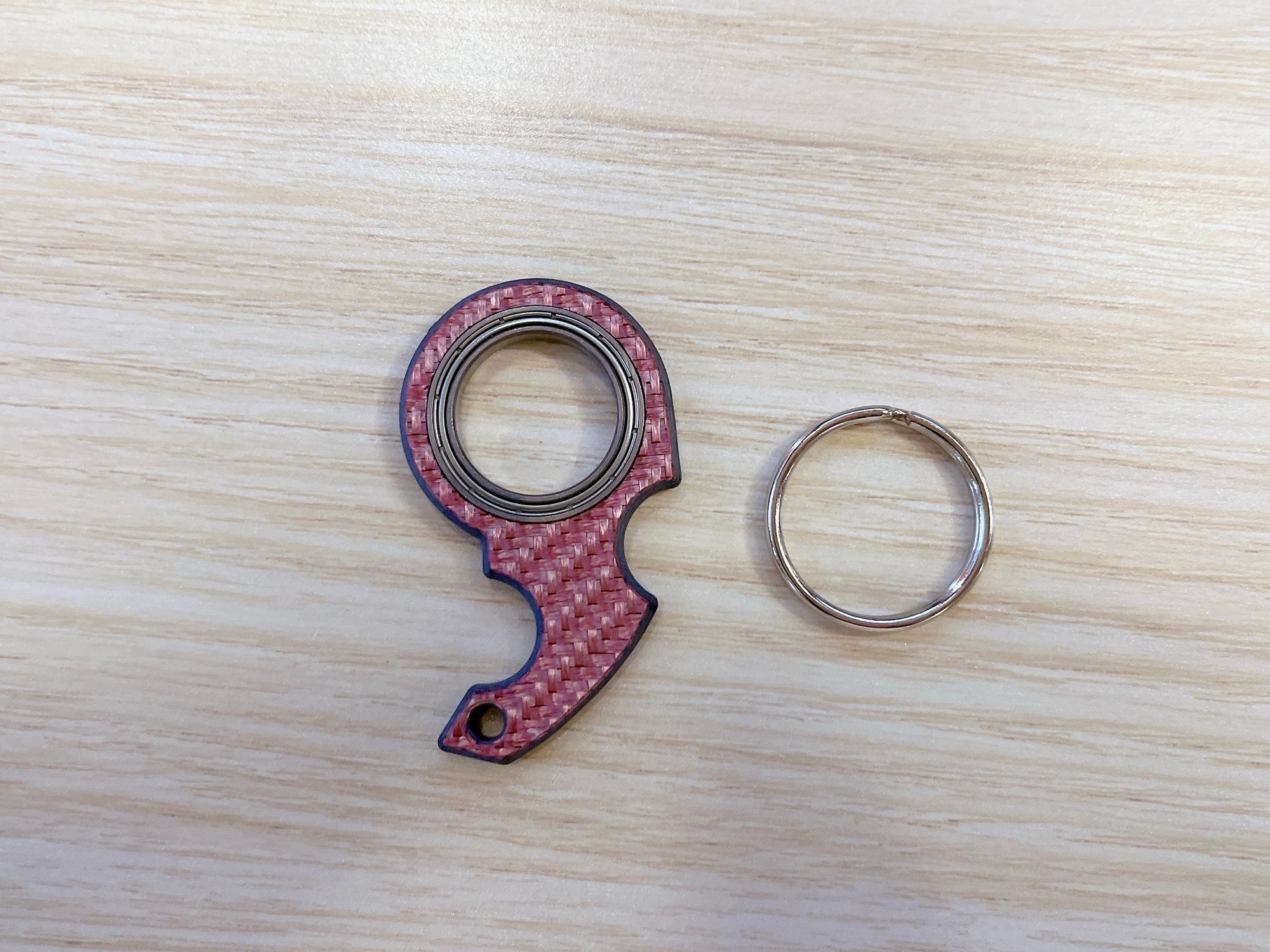 Stylish Minimalist Carbon Fiber Decompression Toys