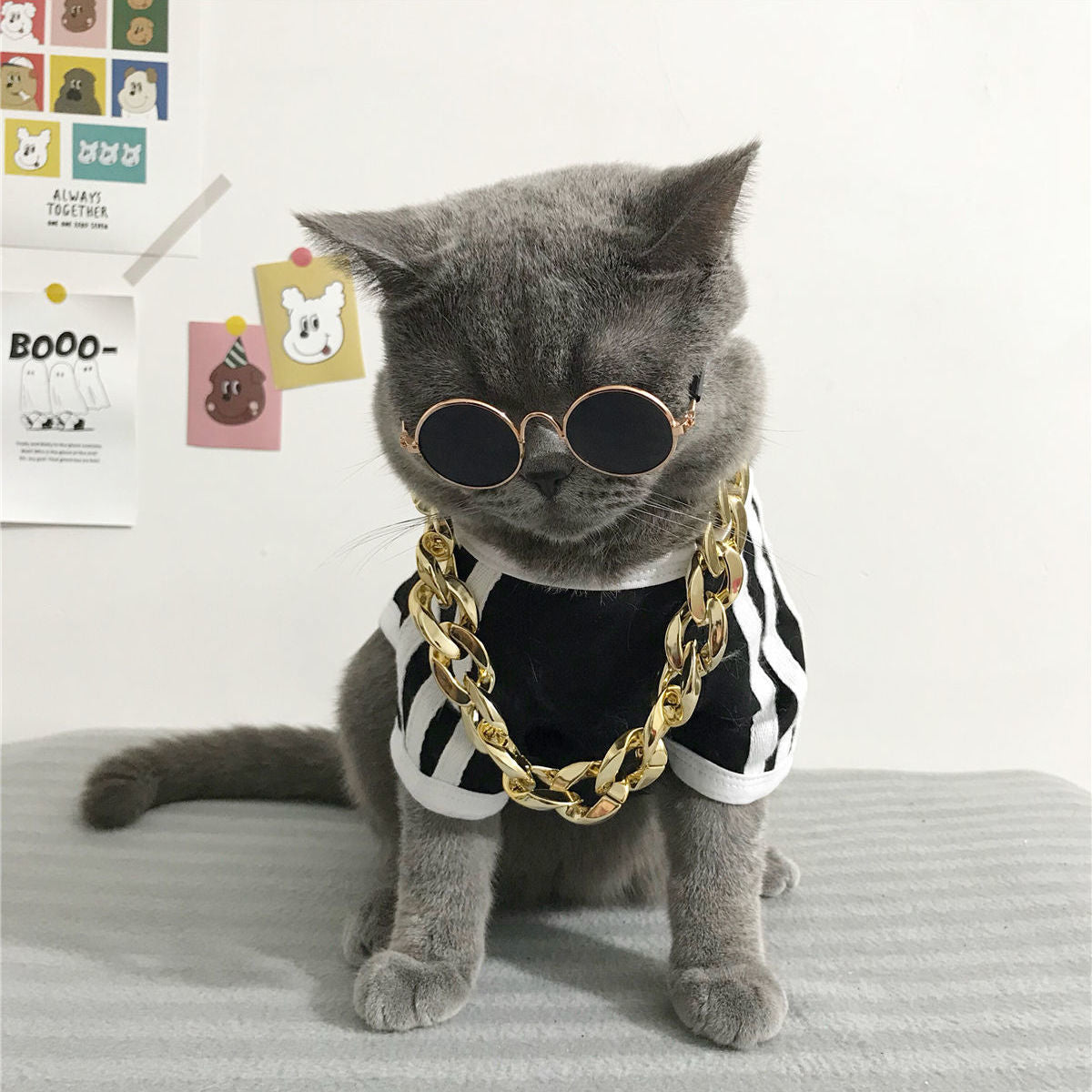Plastic Big Gold Chain Dog Cat Necklace