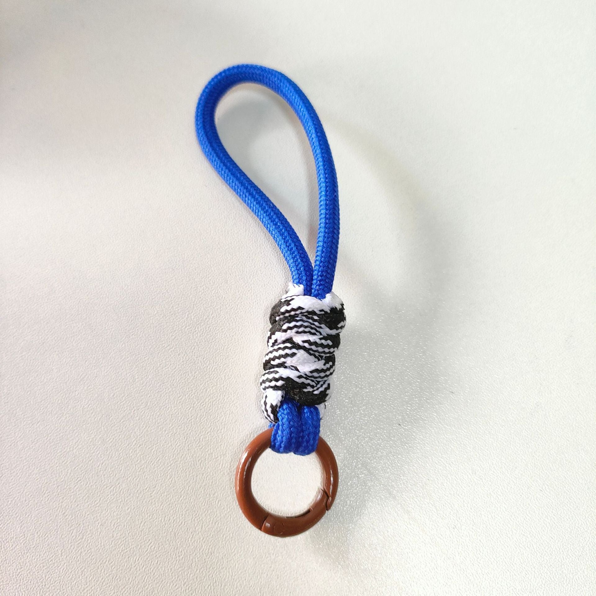 Color Matching Knotted Mobile Phone Lanyard Creative Weaving