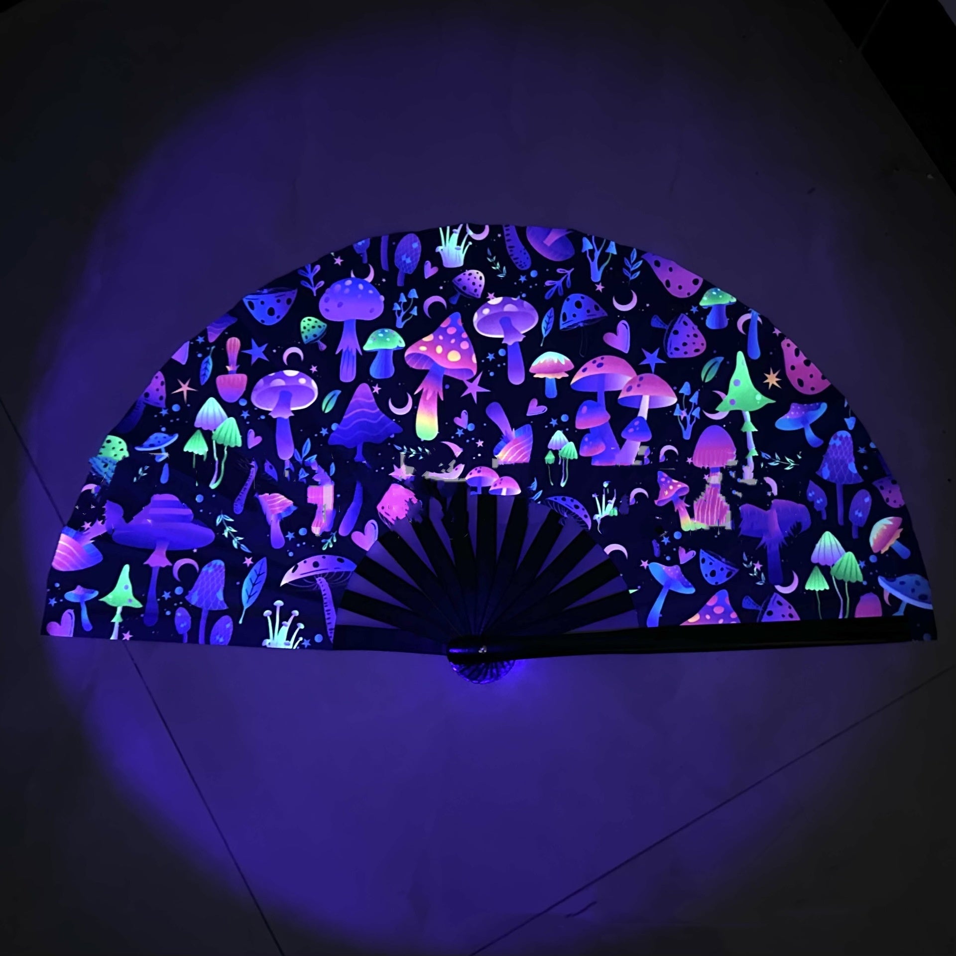 Fluorescent Printing On Bamboo Bone Fan