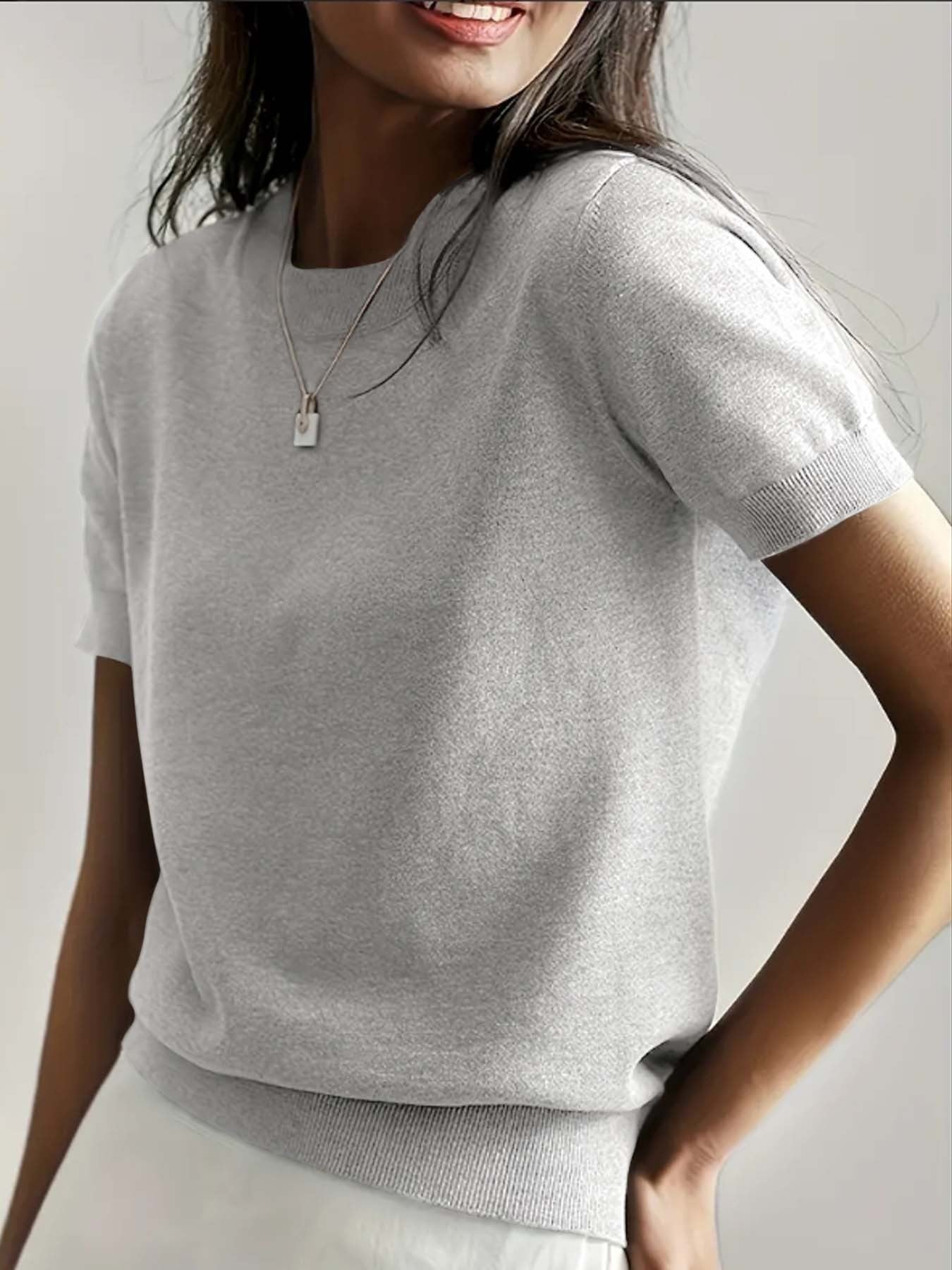 Simple Niche Round Neck Solid Color French Short Sleeve Sweater Sweater