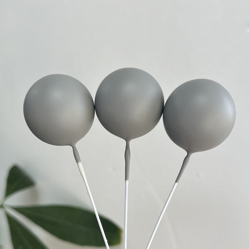 Faux Balls Cake Decoration