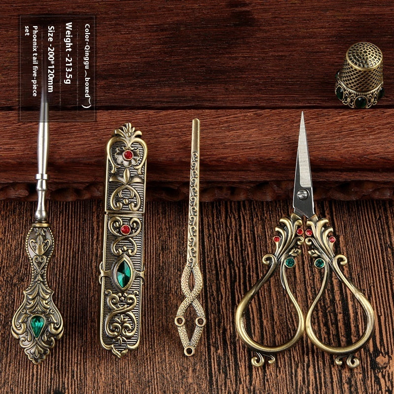 European-style Retro Affordable Luxury Inlaid With Phoenix Tail Scissors Set