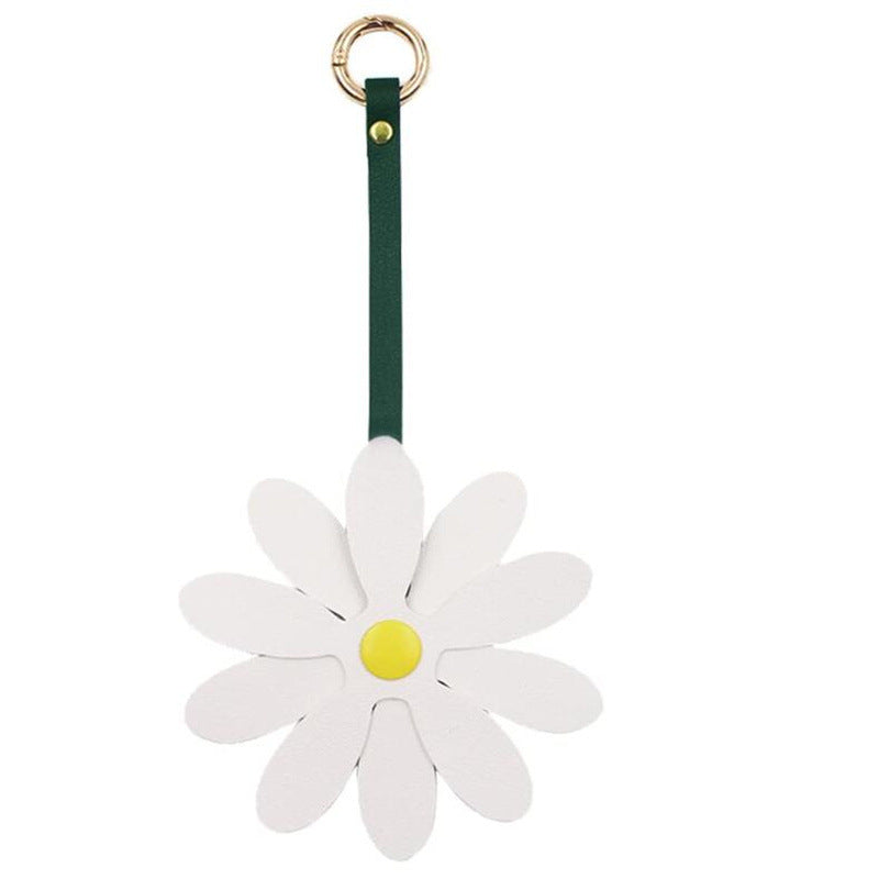 Daisy Leather Bag Accessories Pendant