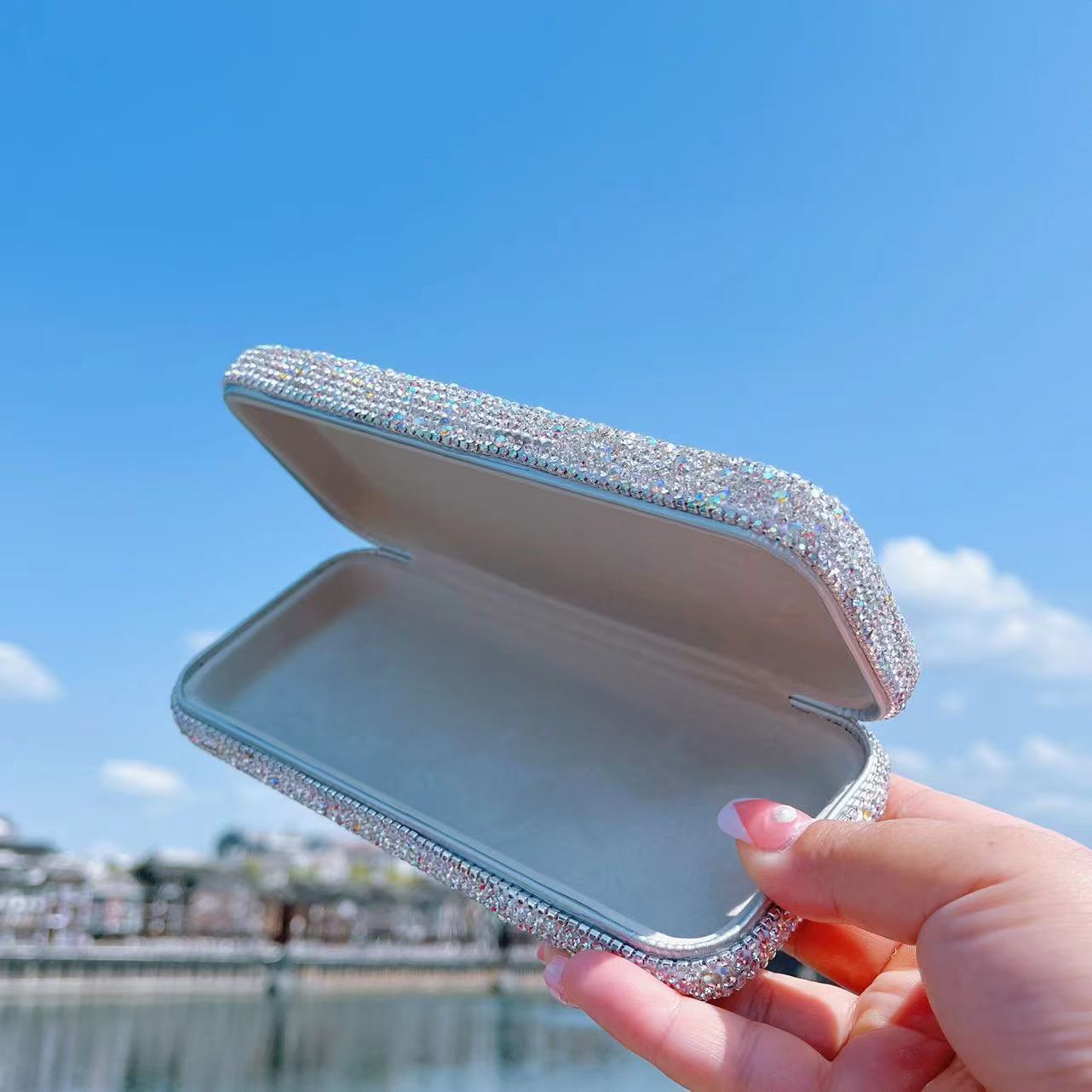 Fashion Personality Diamond-encrusted Glasses Case