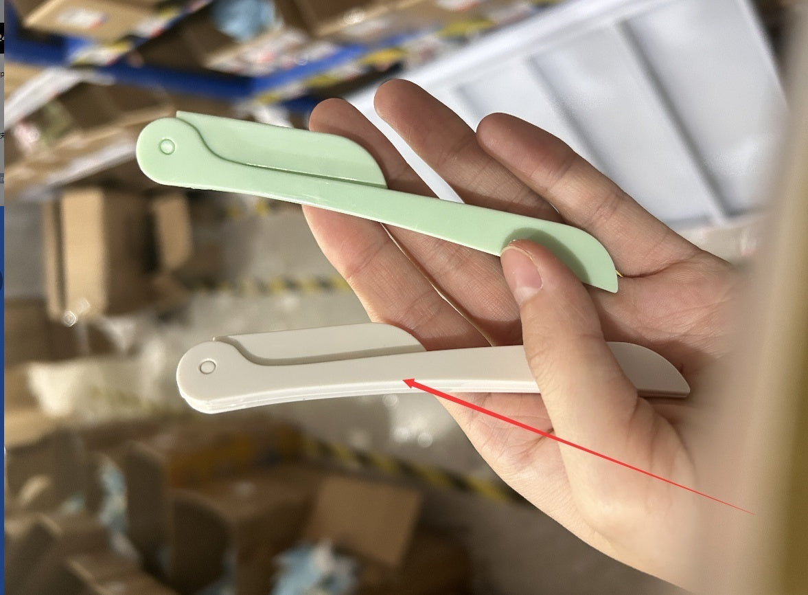 Portable Folding Eye-brow Knife Novice Protective Type