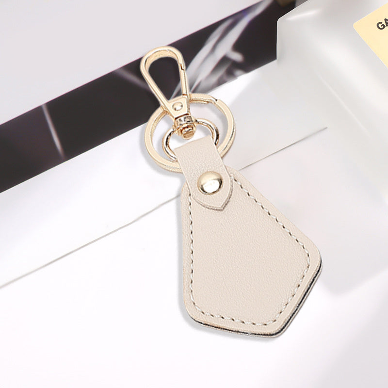 Simple, Compact, And Aesthetically Pleasing Keychain