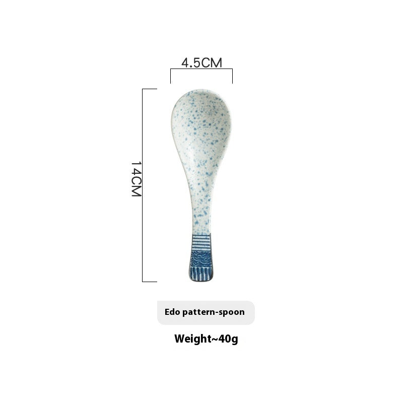 Japanese-style Ceramic Plum-shaped Dish Hand Soy Sauce Dish Saucer Dish Vinegar