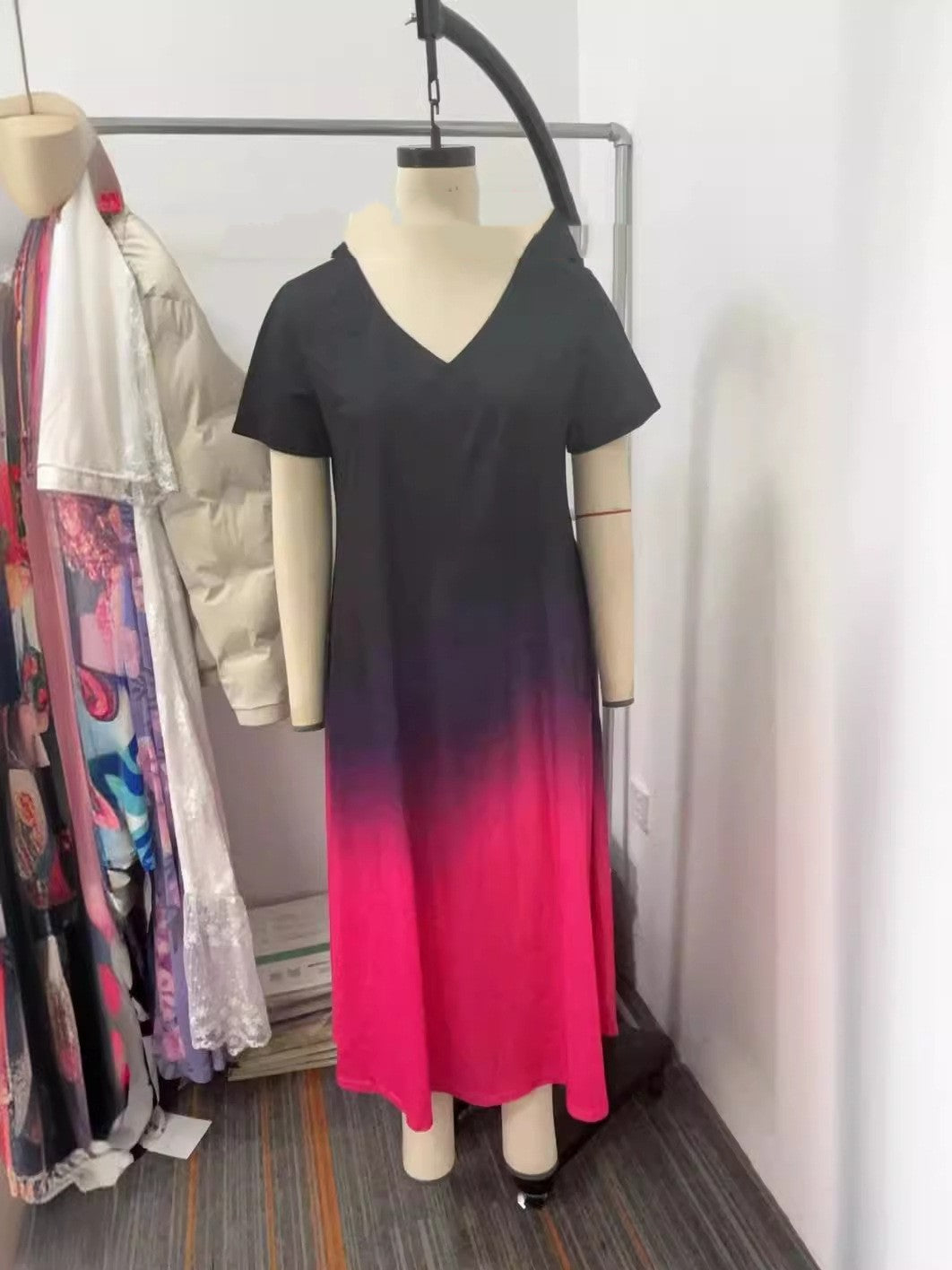 Comfortable Pleated Gradient Color Dress