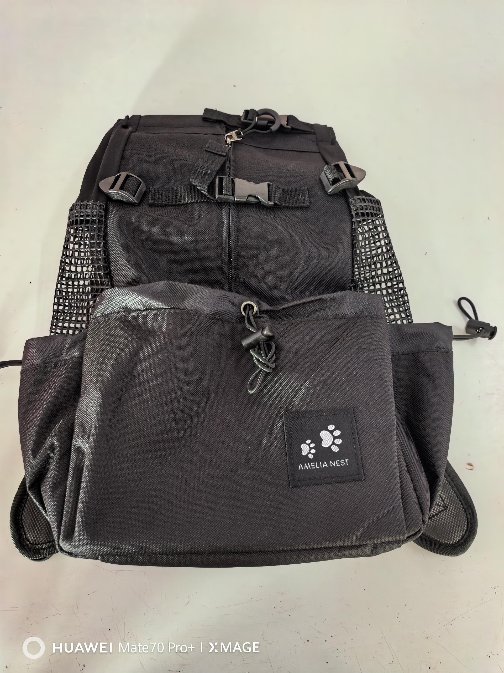 Pet Backpack Exposed, Ventilated, Breathable And Washable