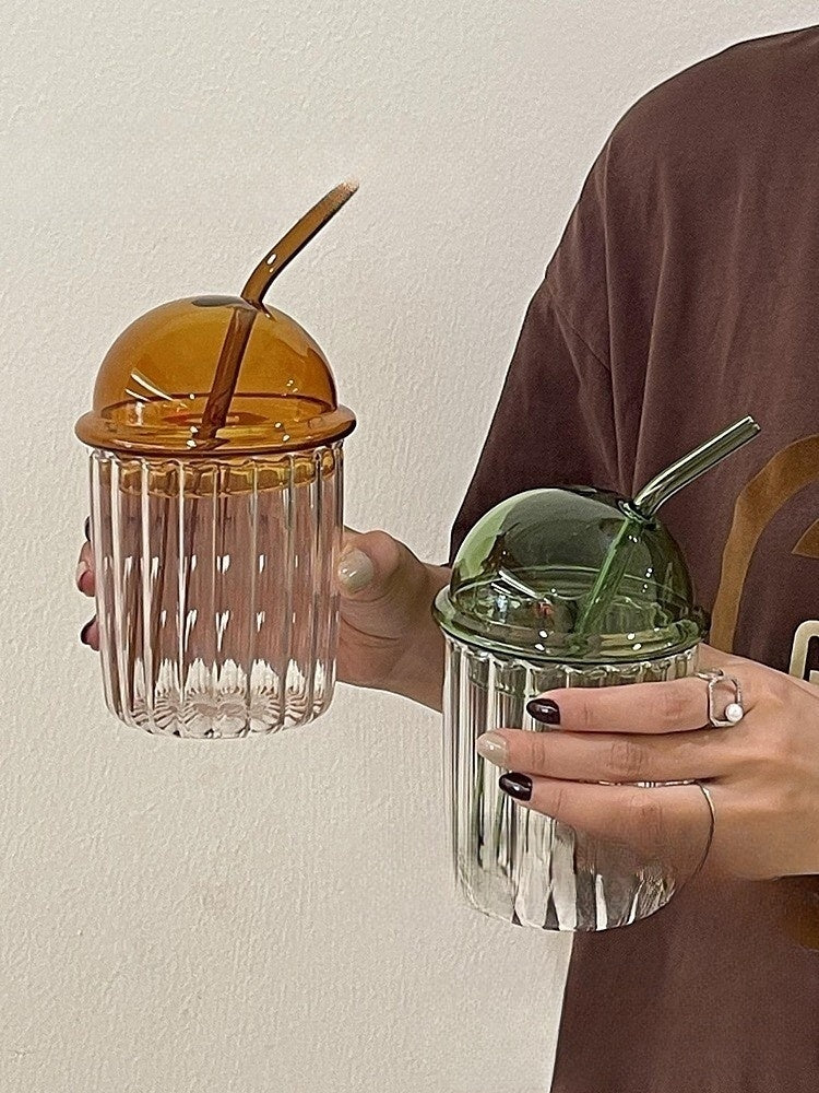 Heat-resistant Cup With Straw
