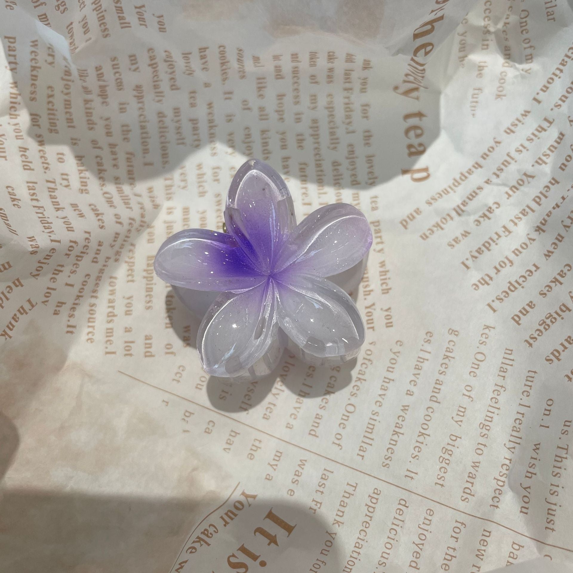 4CM Plumeria Rubra Grip Flower Barrettes Female