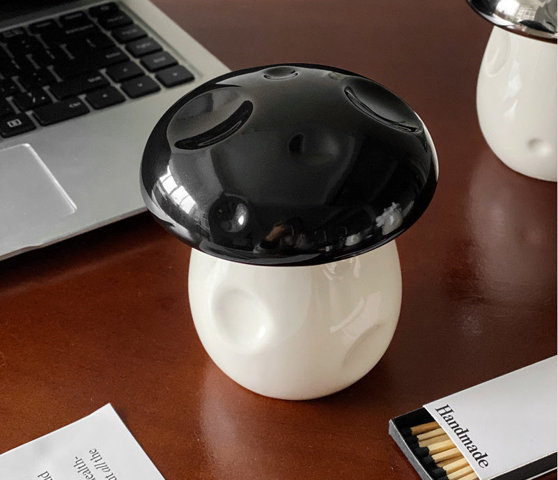 Prevent Fly Ash Mushroom Ashtray Desktop Decoration With Lid