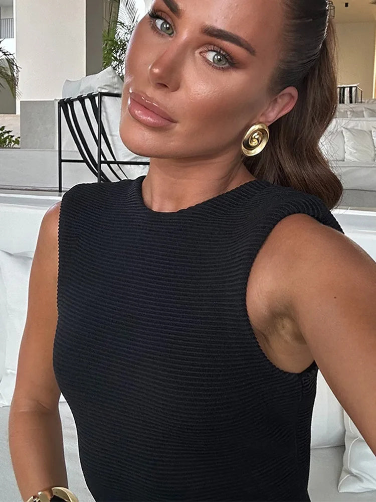 Solid Color Hem Fringe Knitted Halter Dress