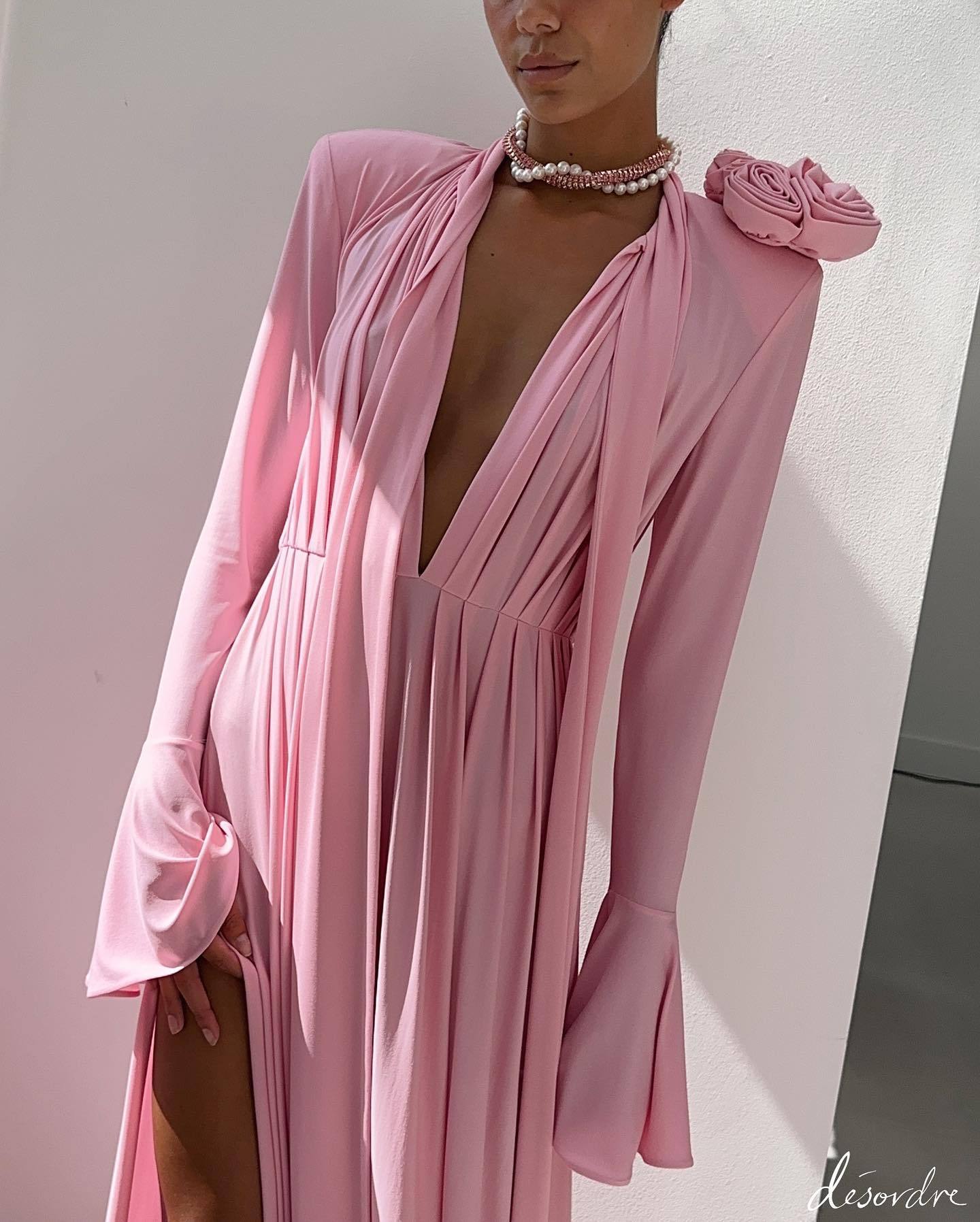 Women's Clothing Premium Vintage Dress Hollow Out Deep V Halter Dress