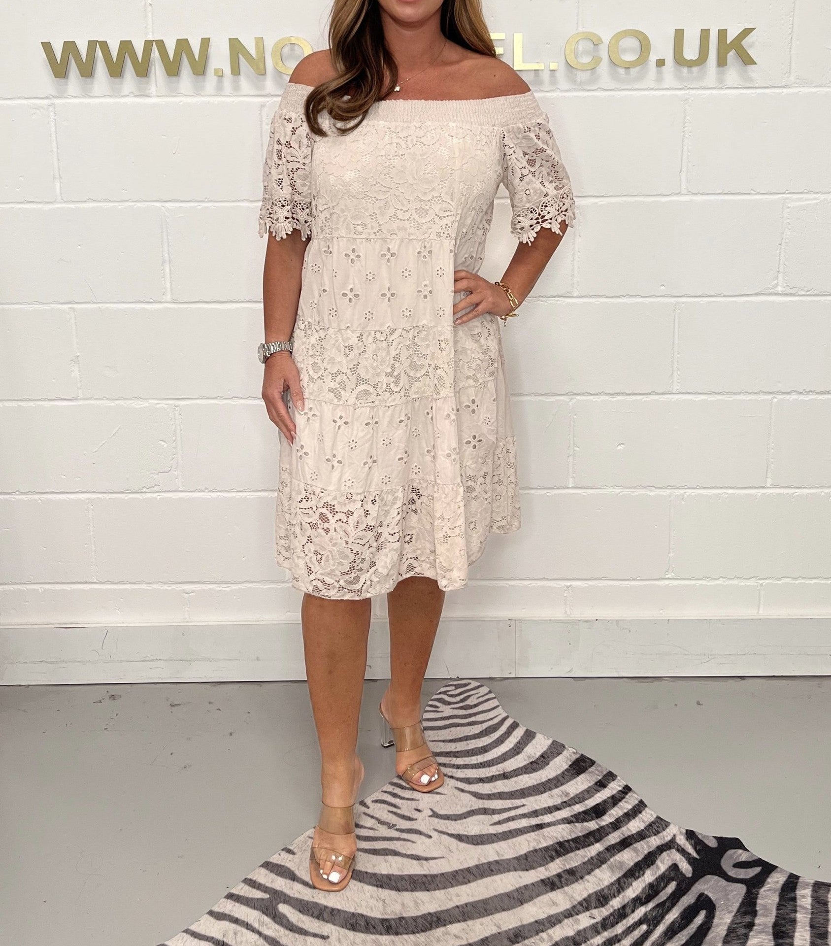 Lace Stitching Smocking Off-shoulder Short Sleeve Loose Dress