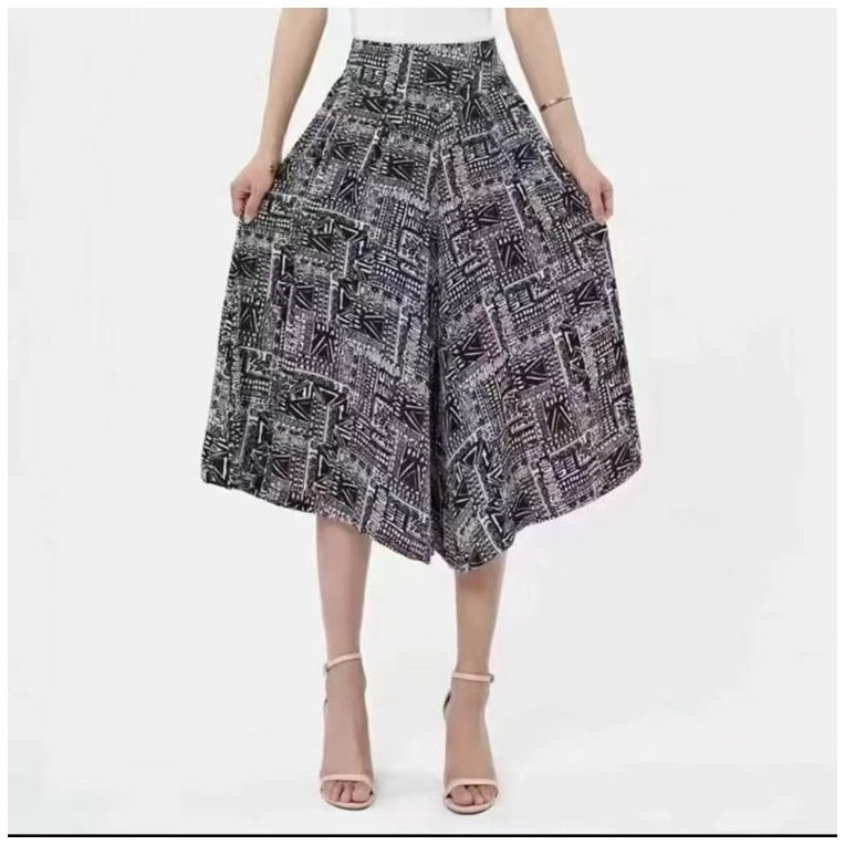 Slim And Casual High Waisted Printed Wide Leg Capris