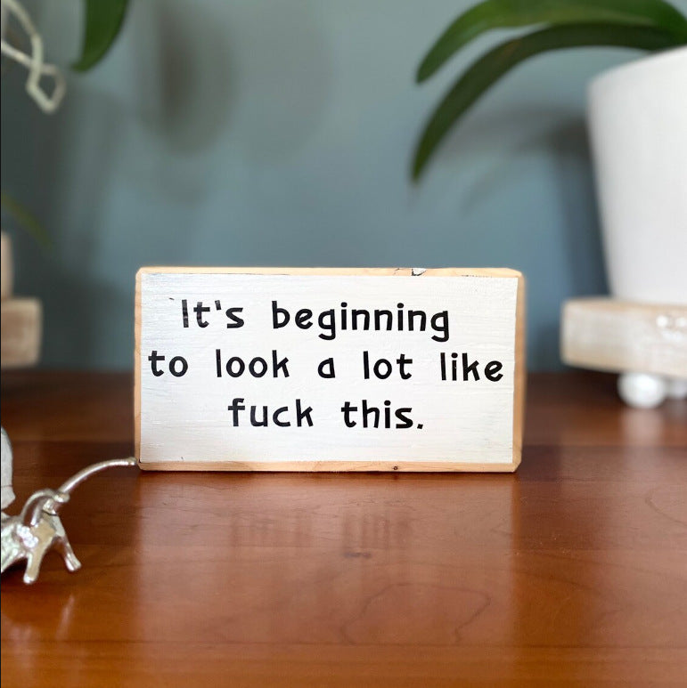 English Letters Desktop Ornaments