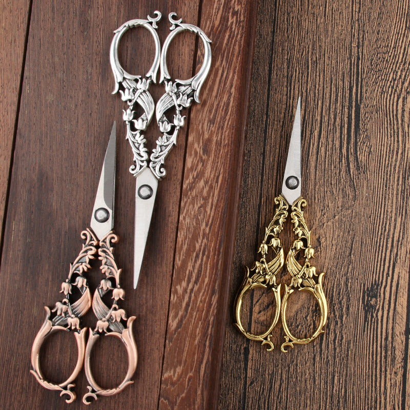 Classical Stainless Steel Bell Flower Scissors