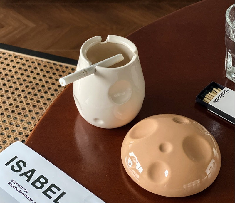 Prevent Fly Ash Mushroom Ashtray Desktop Decoration With Lid