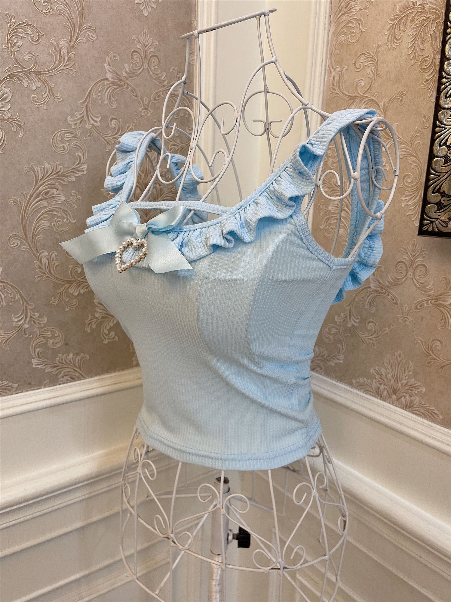 Cream Blue Bow Heart Diamond Slim Tank Top