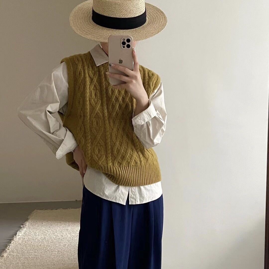 Women's Heavy Industry Retro Knitted Vest