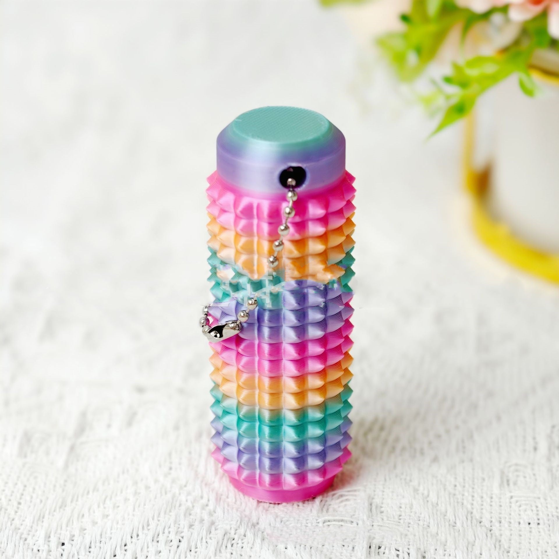 Portable Fingertip Decompression Keychain