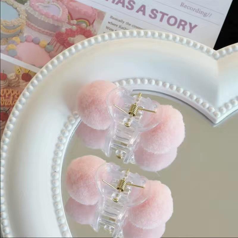 Cute Plush Ball Barrettes Small Jaw Clip