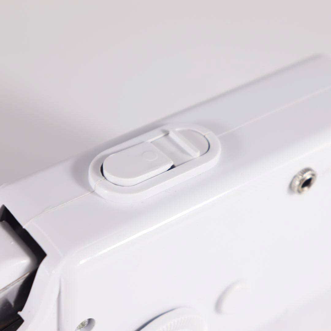 Multifunctional Mini Electric Sewing Machine