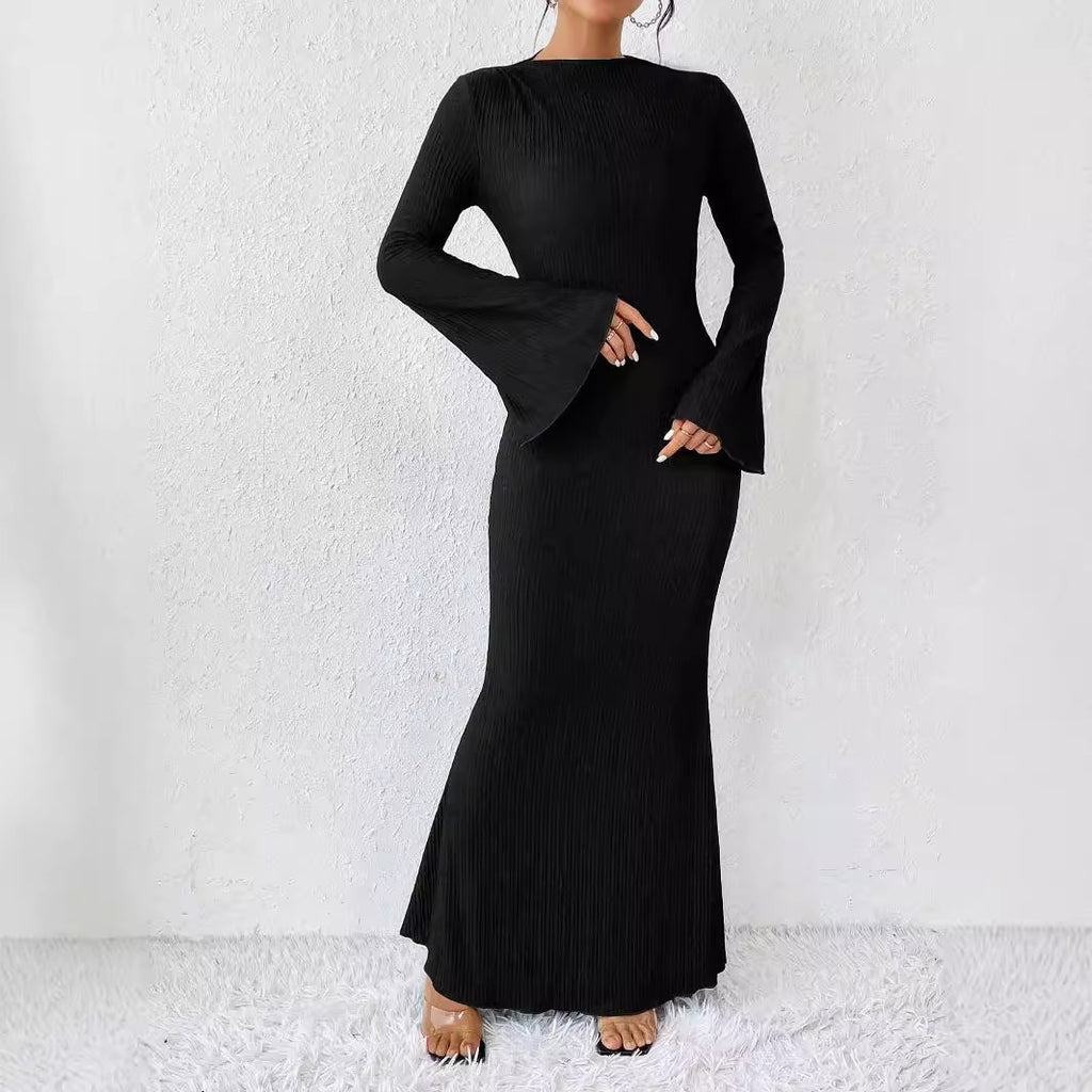 Autumn And Winter Women's Fashion Round Neck Horn Long Sleeve Slim Hip Bag Dress