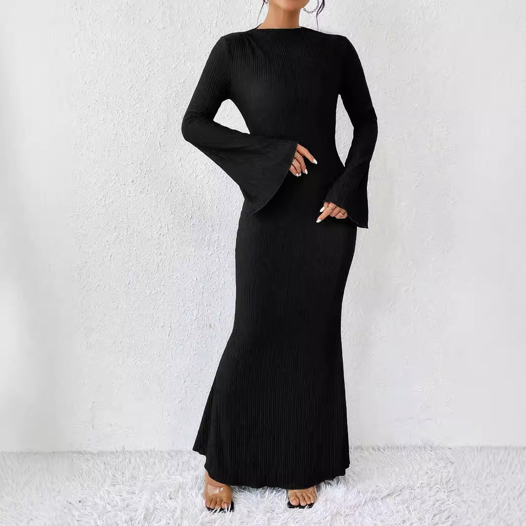 Autumn And Winter Women's Fashion Round Neck Horn Long Sleeve Slim Hip Bag Dress