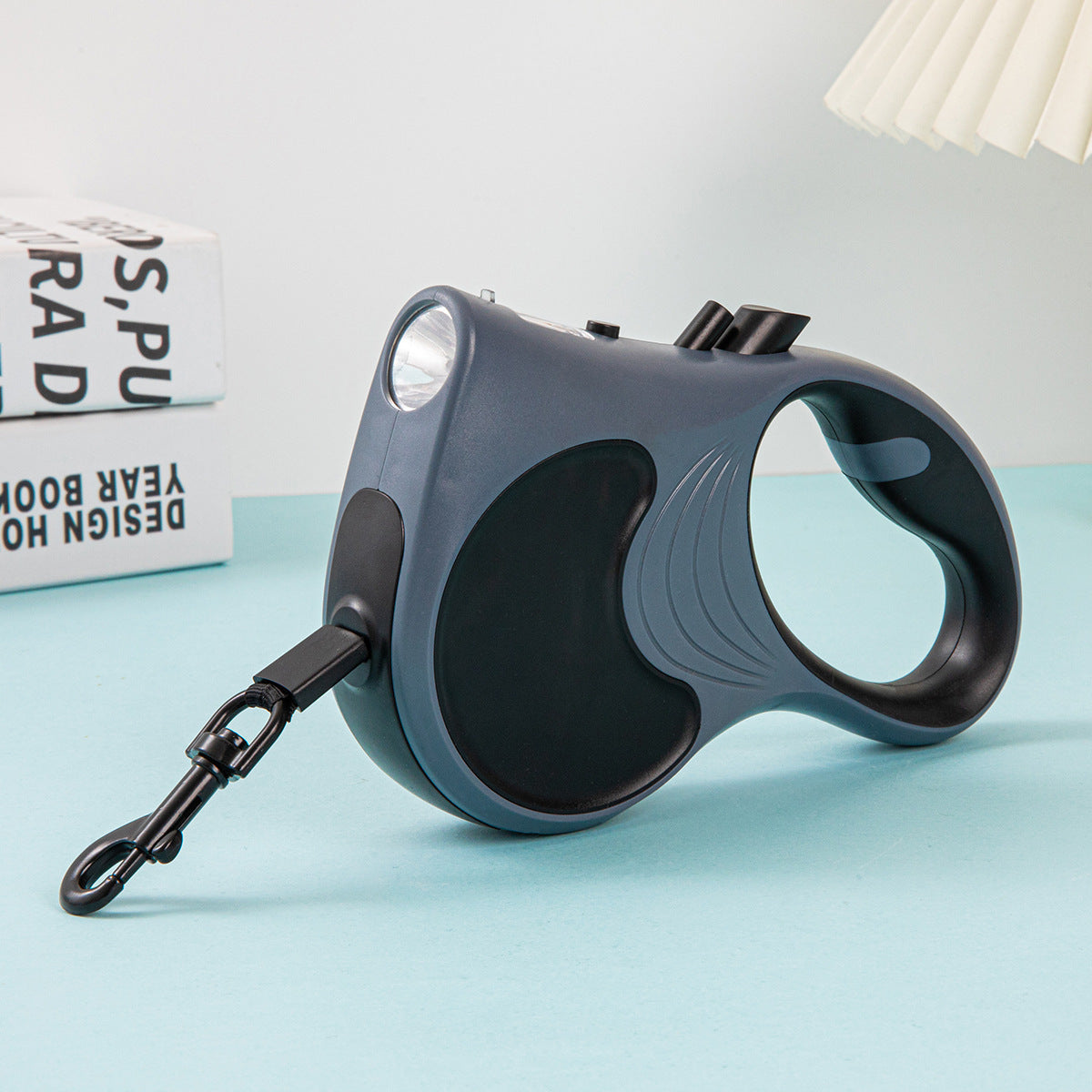 New Automatic Retractable Pet Hand Holding Rope With Light