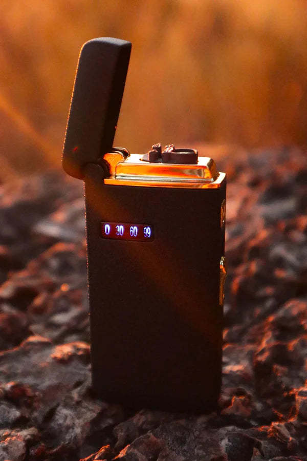 Double Flame Electronic Lighter Can Be Charged For Extra Long Standby