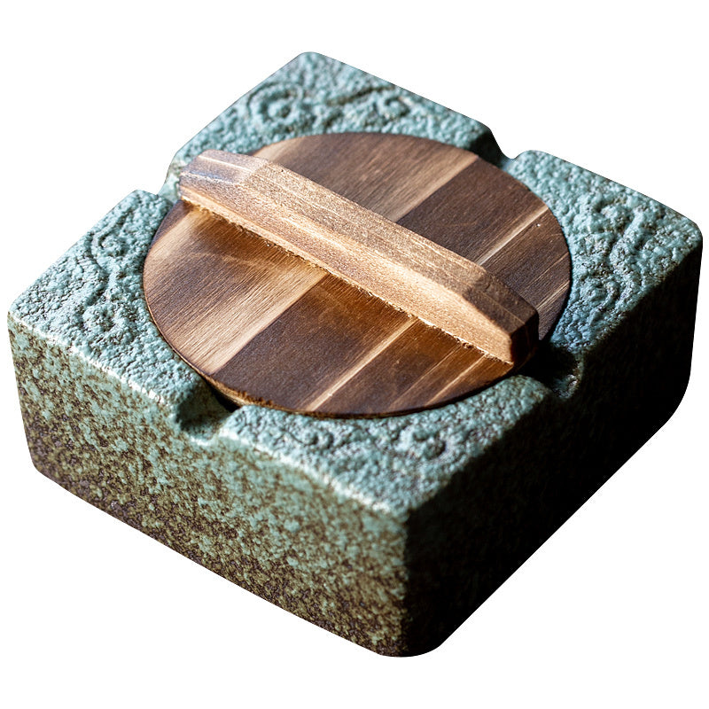 Simple Retro Ashtray Personalized Creative Solid Wood Cover Windproof Smoke Slot