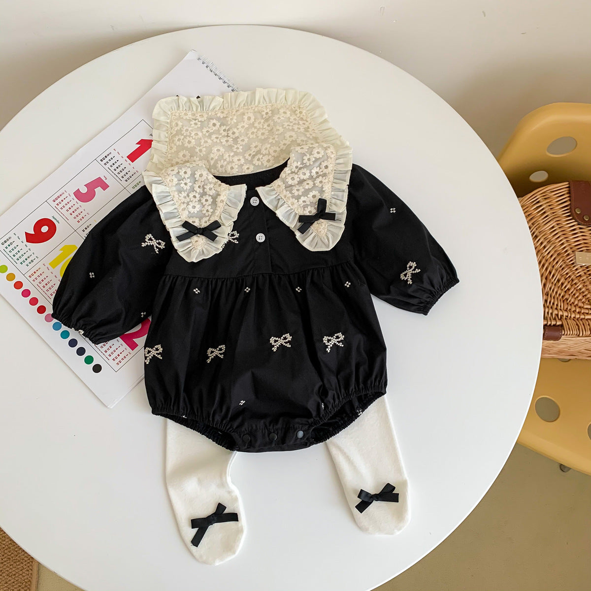 Autumn Clothes Baby's Gown Doll Collar Lace Embroidery